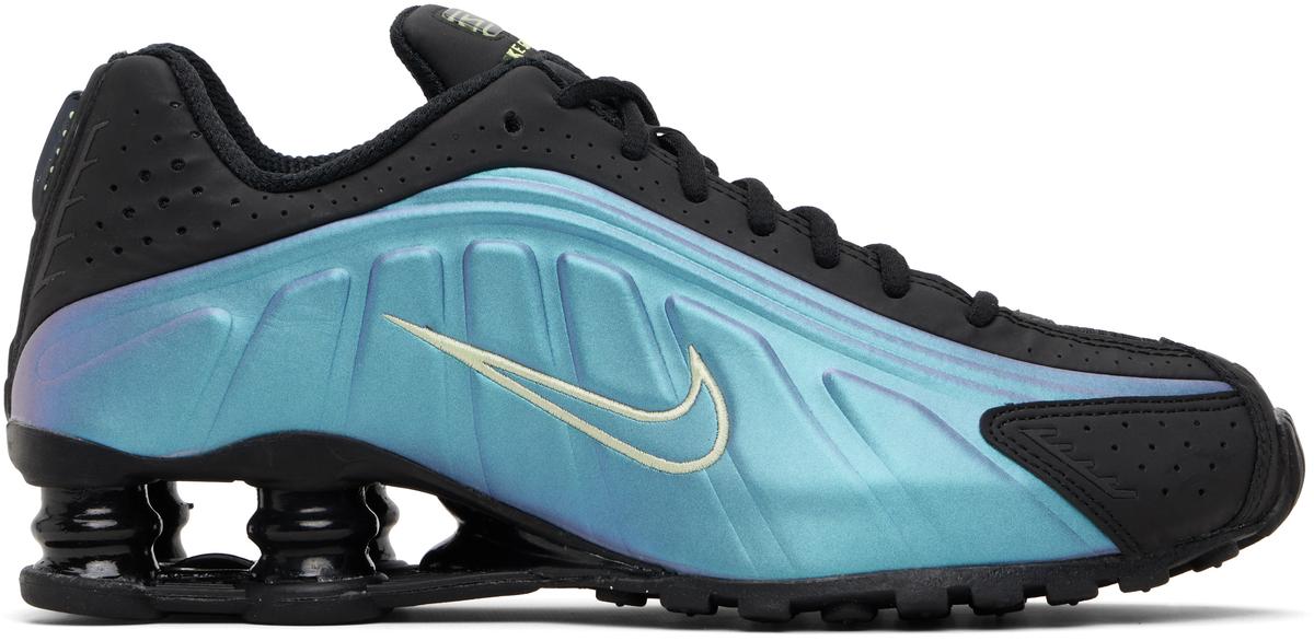 Nike Black & Blue Shox R4