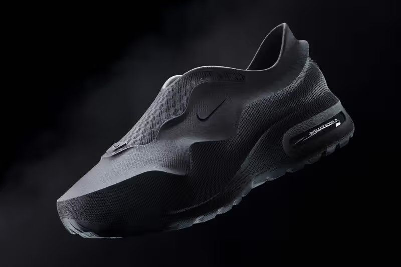 Nike AirMax 1000.2 in Black/Black colorway, featuring refined 3D-printed lug design and updated silhouette