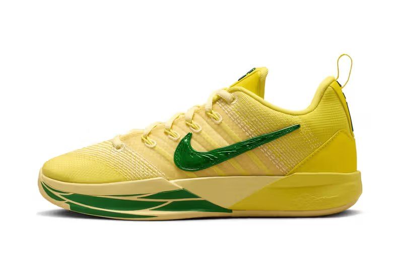 Nike Sabrina 3 in Yellow Strike, Pale Yellow, and Apple Green Oregon Ducks colorway