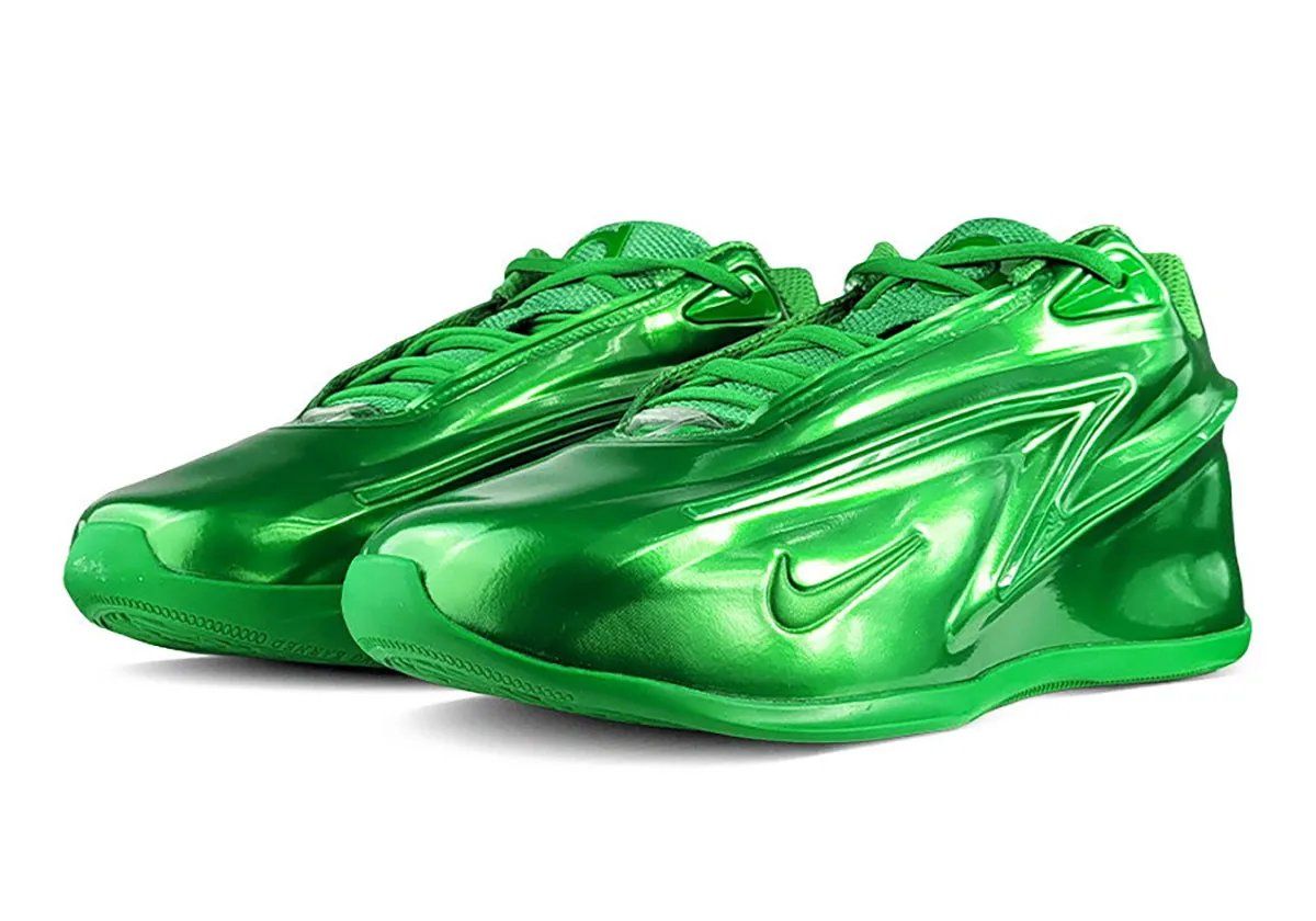 Nike KD 19 Candies in all-green, showing the saturated verdant upper with matching laces and sole construction