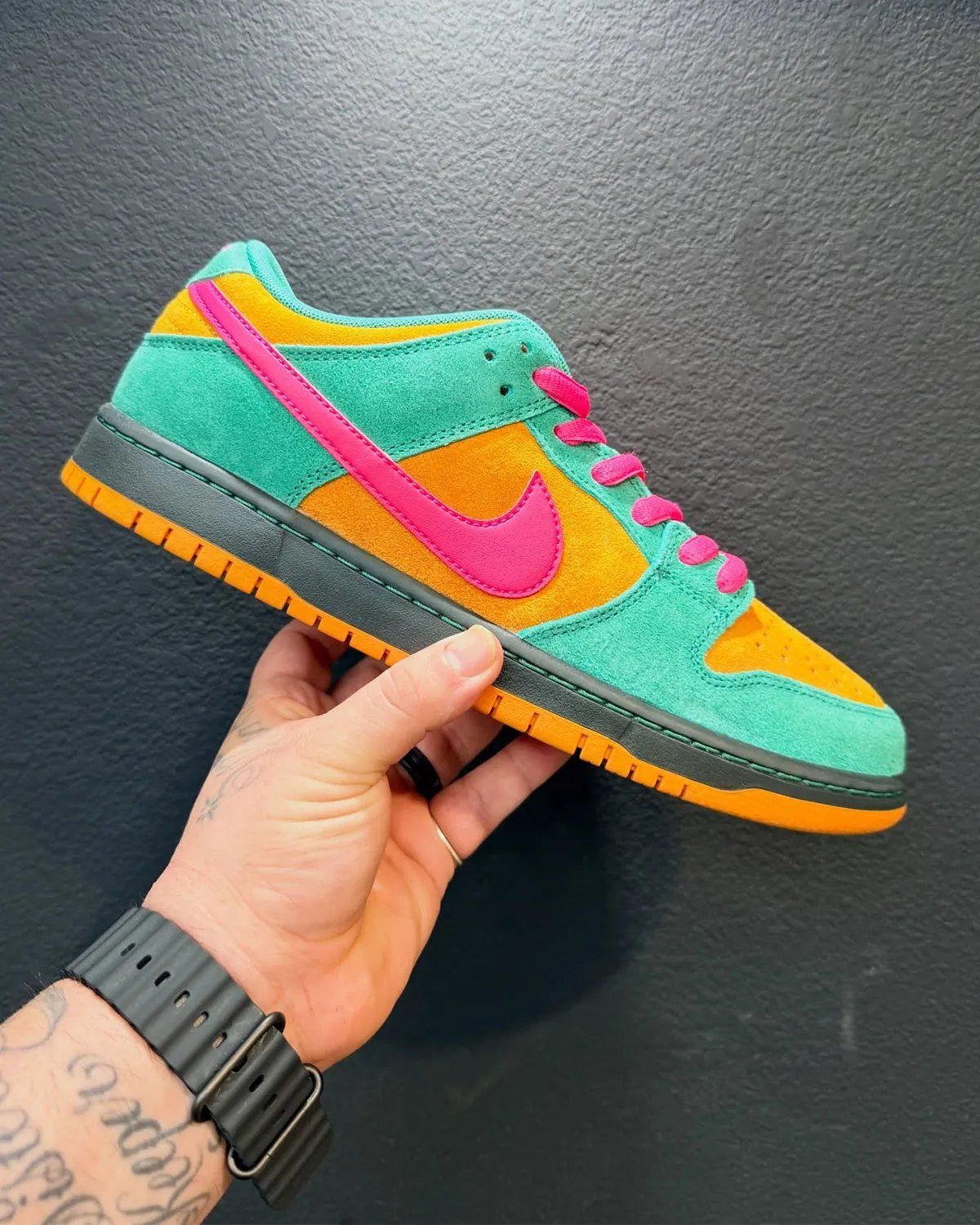 Nike SB Dunk Low in Green Noise and Watermelon colorway, inspired by 1996 NBA All-Star Game