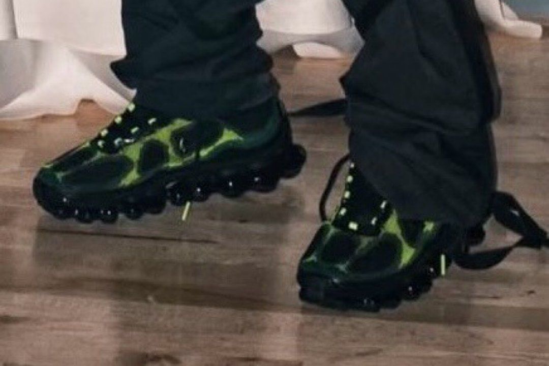 Nike Air Liquid Max Green Apple colorway with sculpted upper design and air unit cushioning