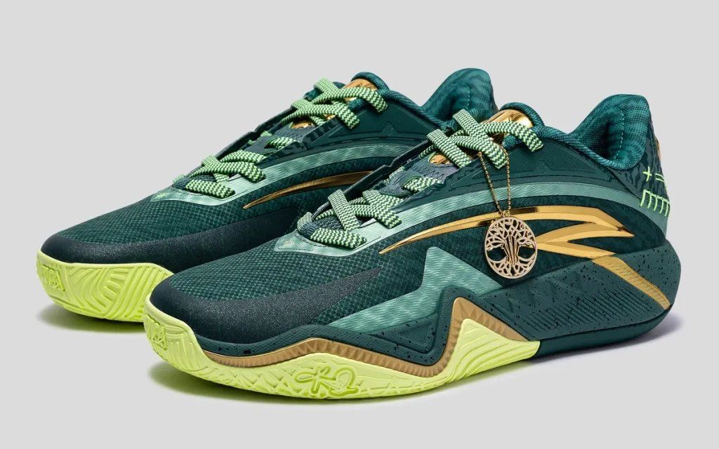 ANTA KAI 3 Alchemist in new colorway, Kyrie Irving's signature basketball shoe