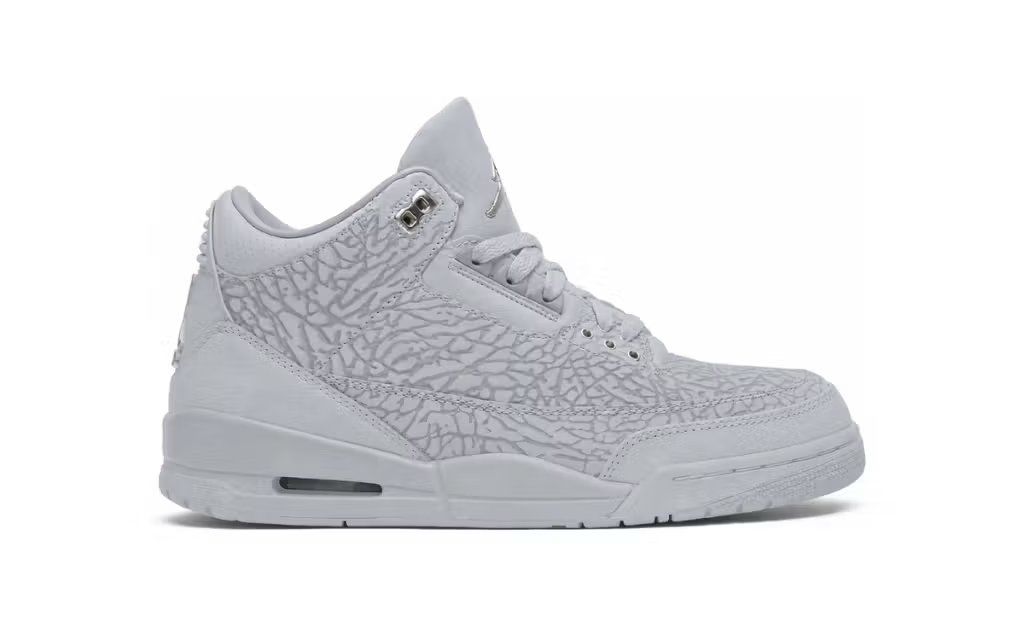 Kids' Air Jordan 3 Platinum Tint Flip retro in upcoming February 2027 release colorway