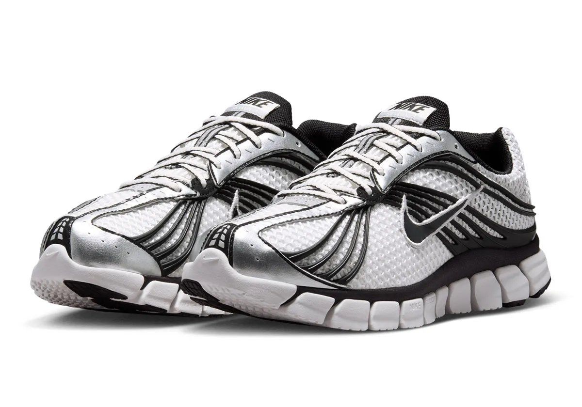 Nike Zoom Skylon 11 in black and white colorway showing wavy mesh upper and Lunarlon midsole