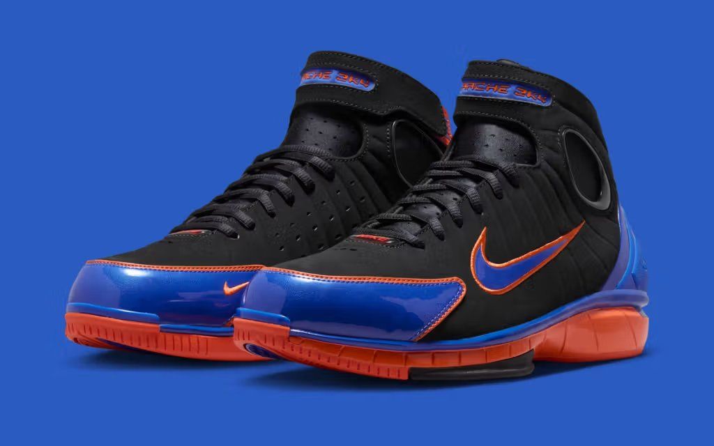 Nike Air Zoom Huarache 2K4 in Knicks blue, orange, and white colorway with visible Zoom Air cushioning unit