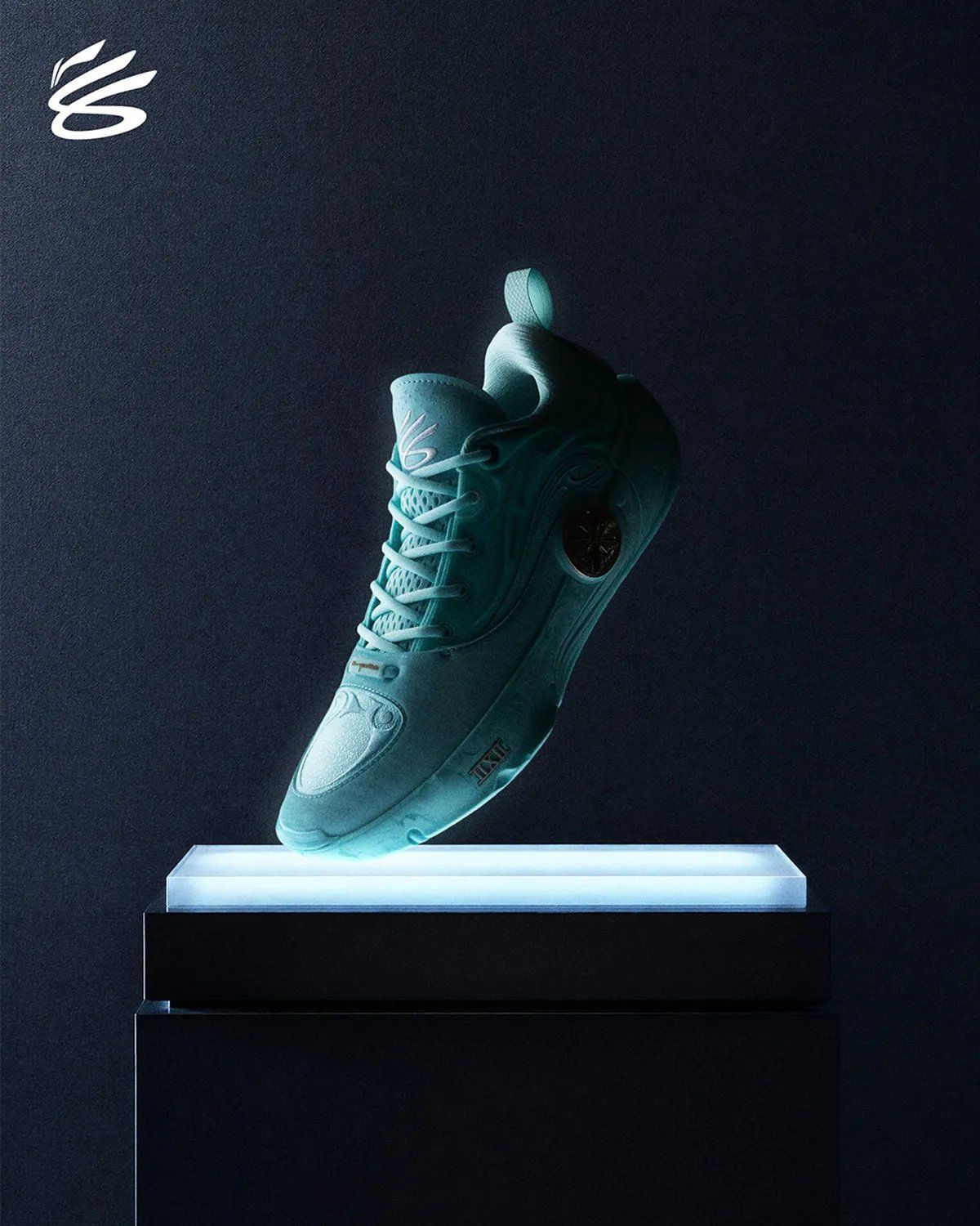 Li-Ning Way of Wade 12 x Steph Curry Moment pack featuring teal and obsidian colorways with Curry Brand heel stamp