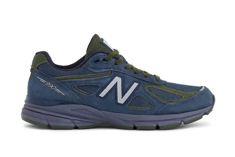 New Balance 990v4 Made in USA Navy/Meteorite colorway featuring leather and nubuck upper construction with dark green underlay detailing