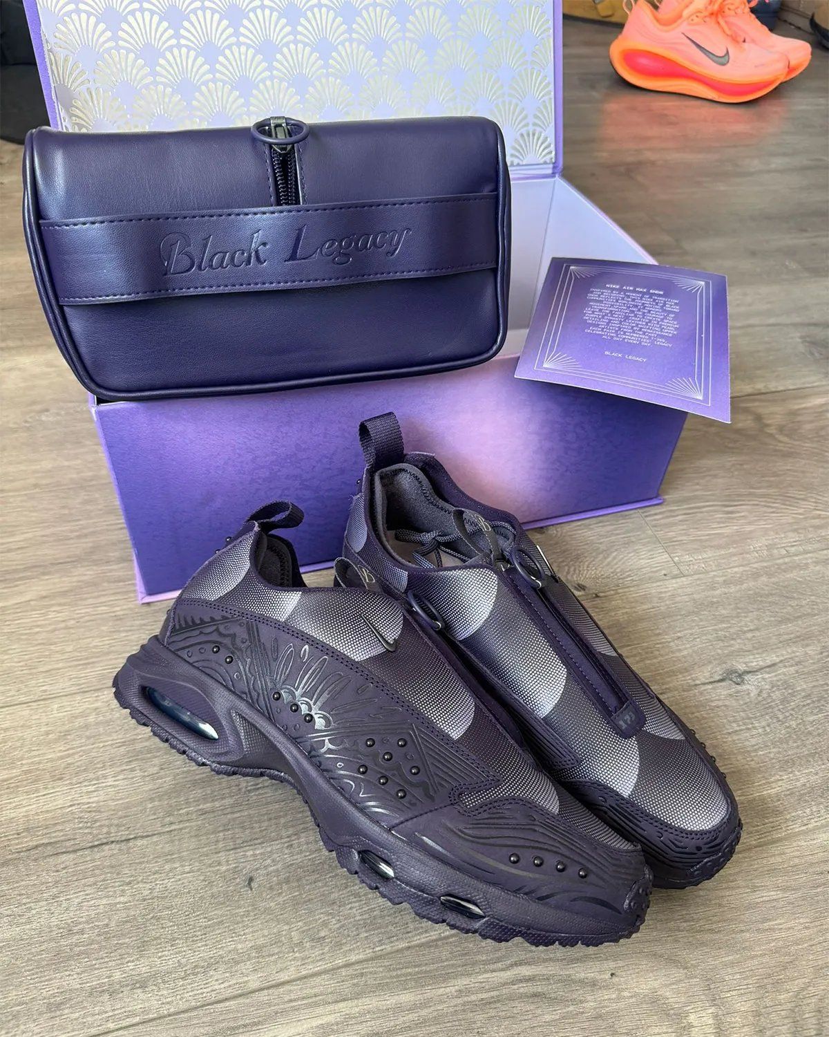 Nike Air Max Sunder in standard colorway with visible Air unit and contemporary silhouette design
