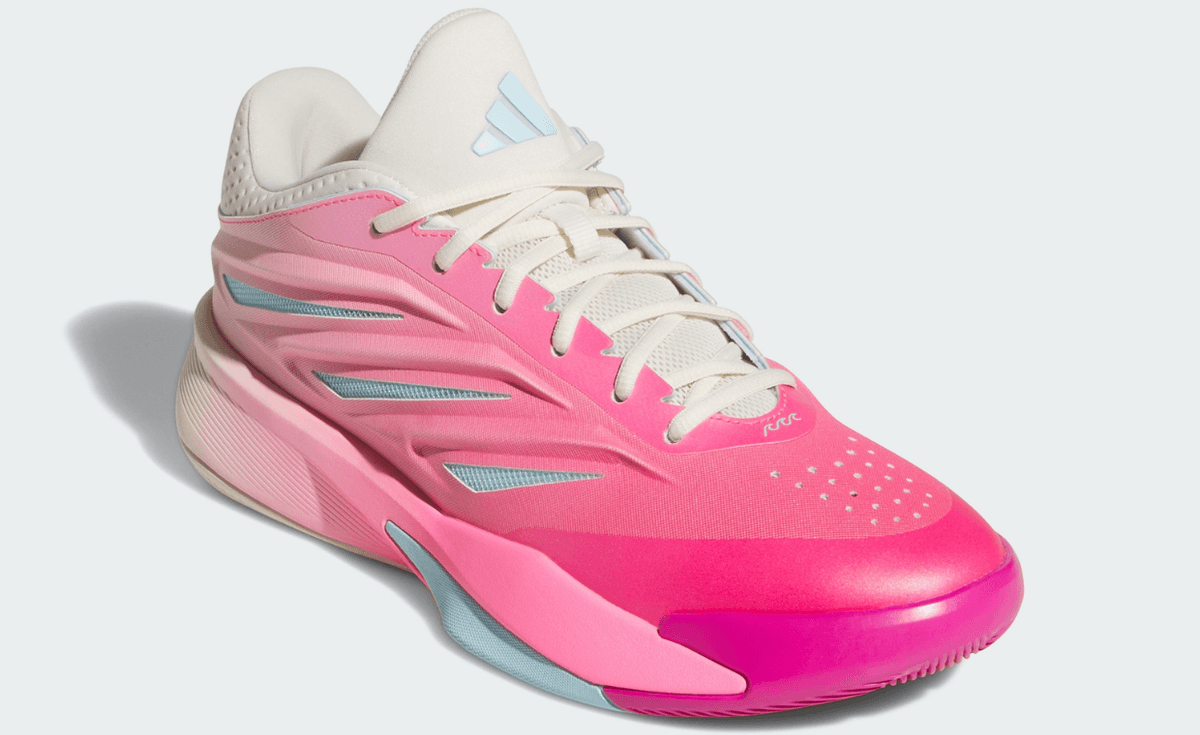 Sophie Cunningham wearing the adidas Crazy Energy PE in a custom colorway during WNBA play