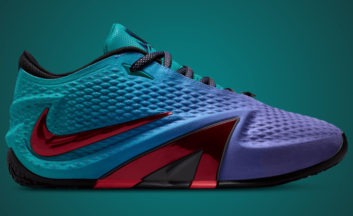 Nike Ja 4 in NY vs. NY player exclusive colorway, showcasing New York City-inspired basketball shoe design.
