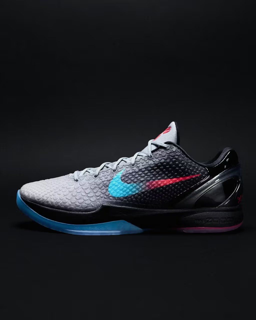 Jalen Brunson wears the Nike Kobe 6 in the exclusive "Knightfall Vader" colorway during NBA play