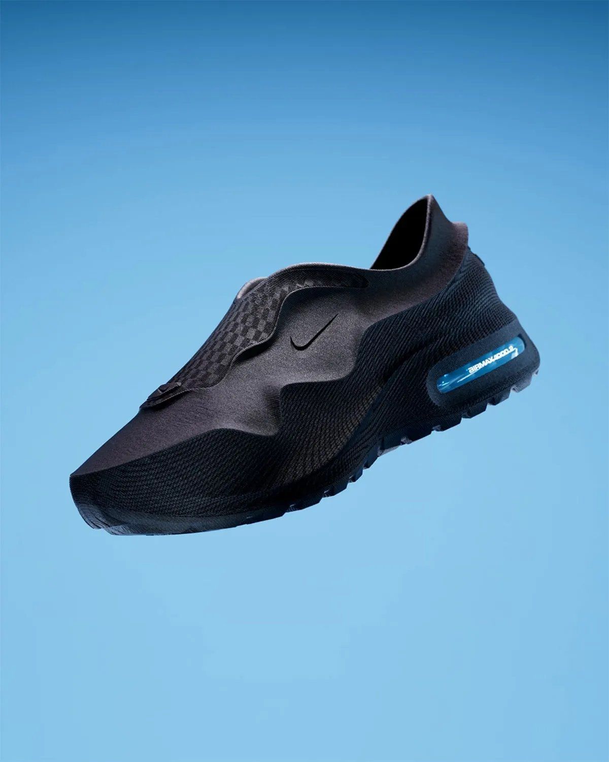 Nike Air Max 1000.2 Glacier Blue sneaker featuring 3D-printed upper and translucent Glacier Blue heel Air unit