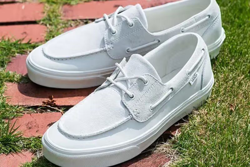 Vans x Urban Research Doors exclusive white two-eyelet boat shoe