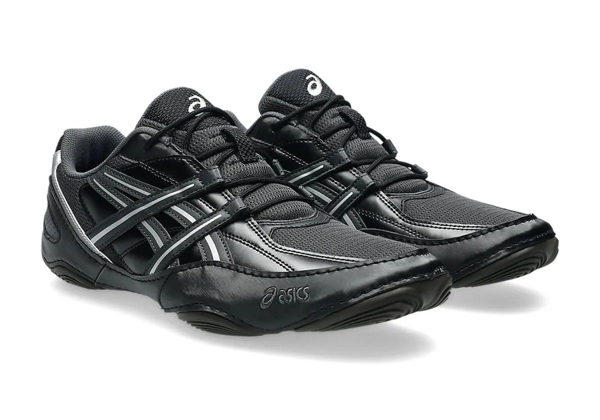 ASICS Hypersync low-profile running sneaker in neutral colorway, side profile view