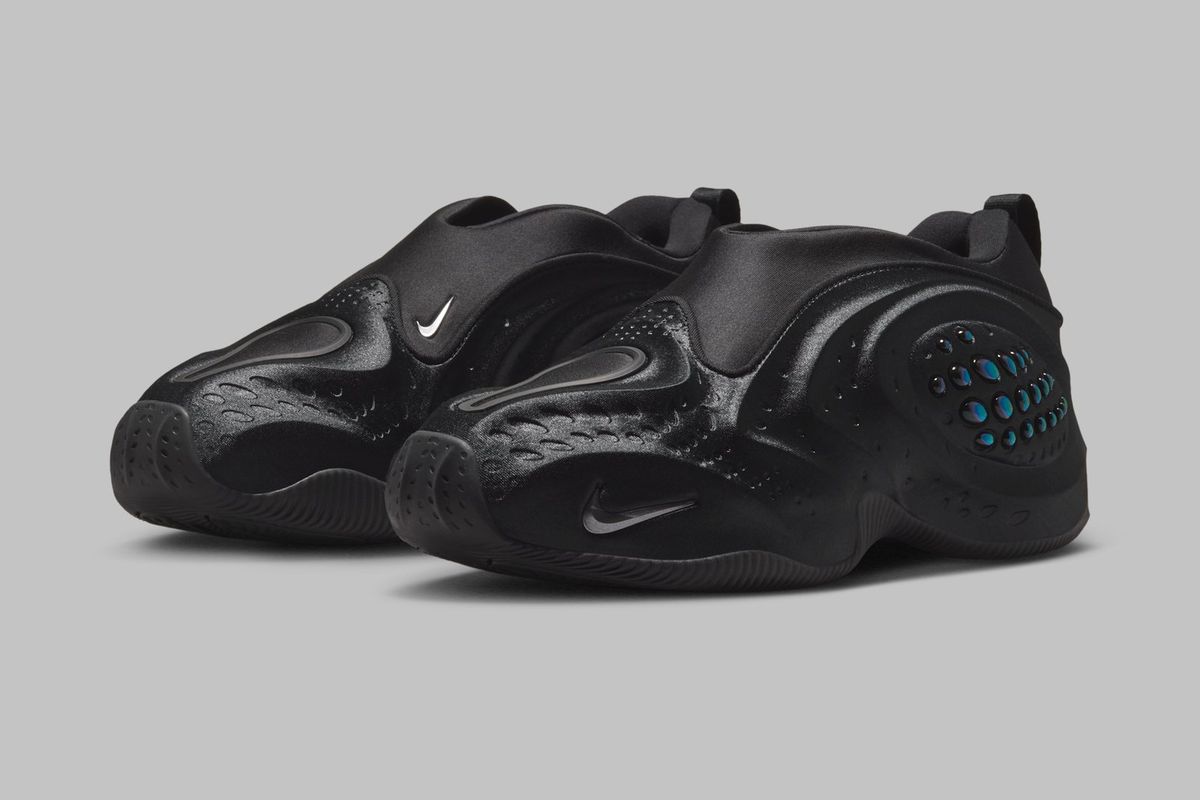 Nike First Sight Shadow WMNS in Black and Metallic Dark Grey colorway, women's silhouette side profile view