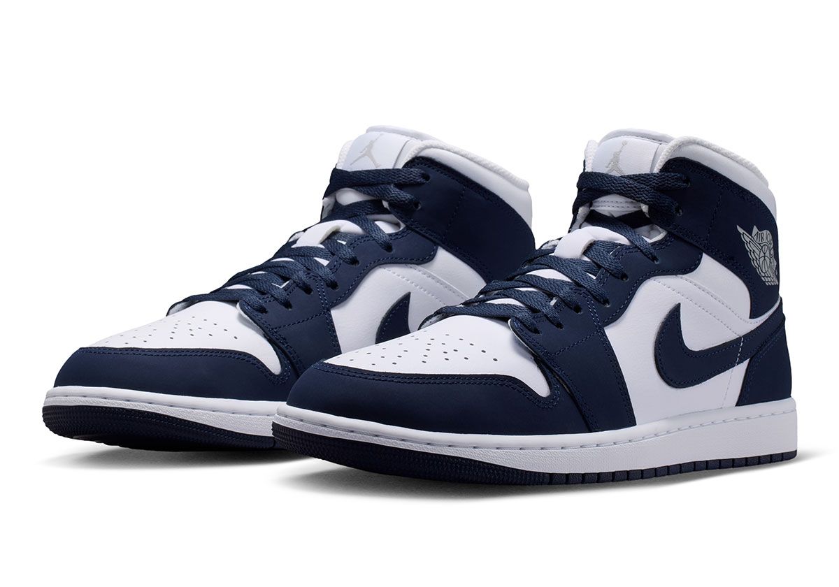 Air Jordan 1 Mid in Obsidian with Kentucky color blocking, white leather base, and grey fog accents