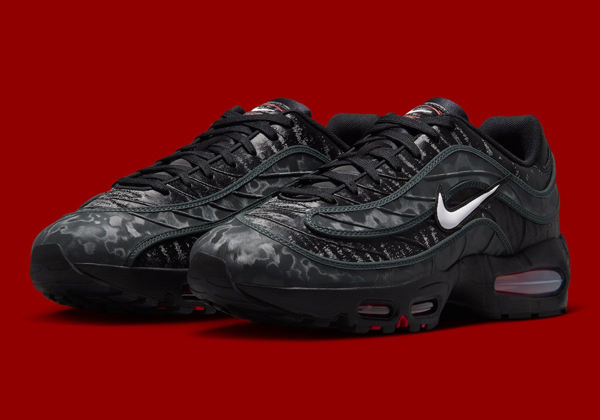 Nike Air Max Joga Bonito Black/University Red hybrid sneaker featuring sheer synthetic overlays and Air Max 95 bubble sole tooling