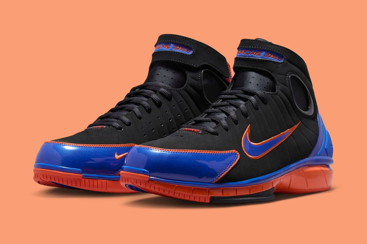 Penny Hardaway x Nike Air Zoom Huarache 2K4 PE 'Knicks' in Black, Varsity Royal, and Safety Orange colorway