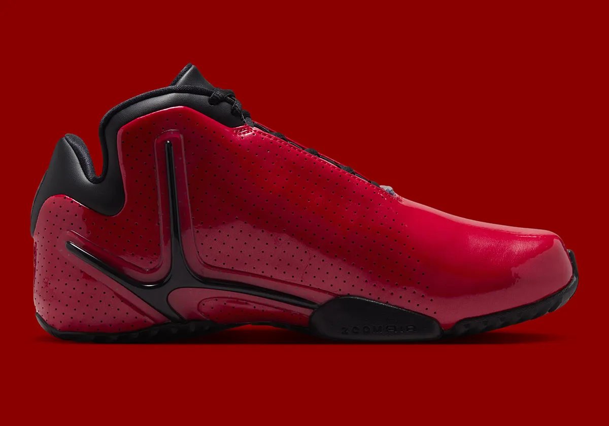 Nike Zoom Hyperflight in Varsity Red with glossy leather upper and white mini Swoosh - detail view 3