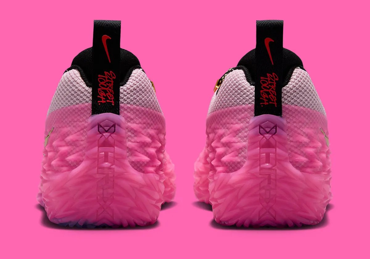 Nike ST Charge in Pink Foam colorway with gold accents and black collar detail - detail view 4