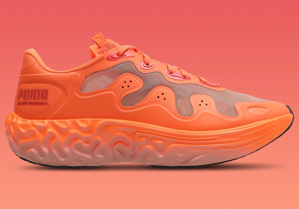 Salehe Bembury x PUMA Velum NITRO 2 in chrome and yellow colorway showing fingerprint sole detail and redesigned upper - detail view 1