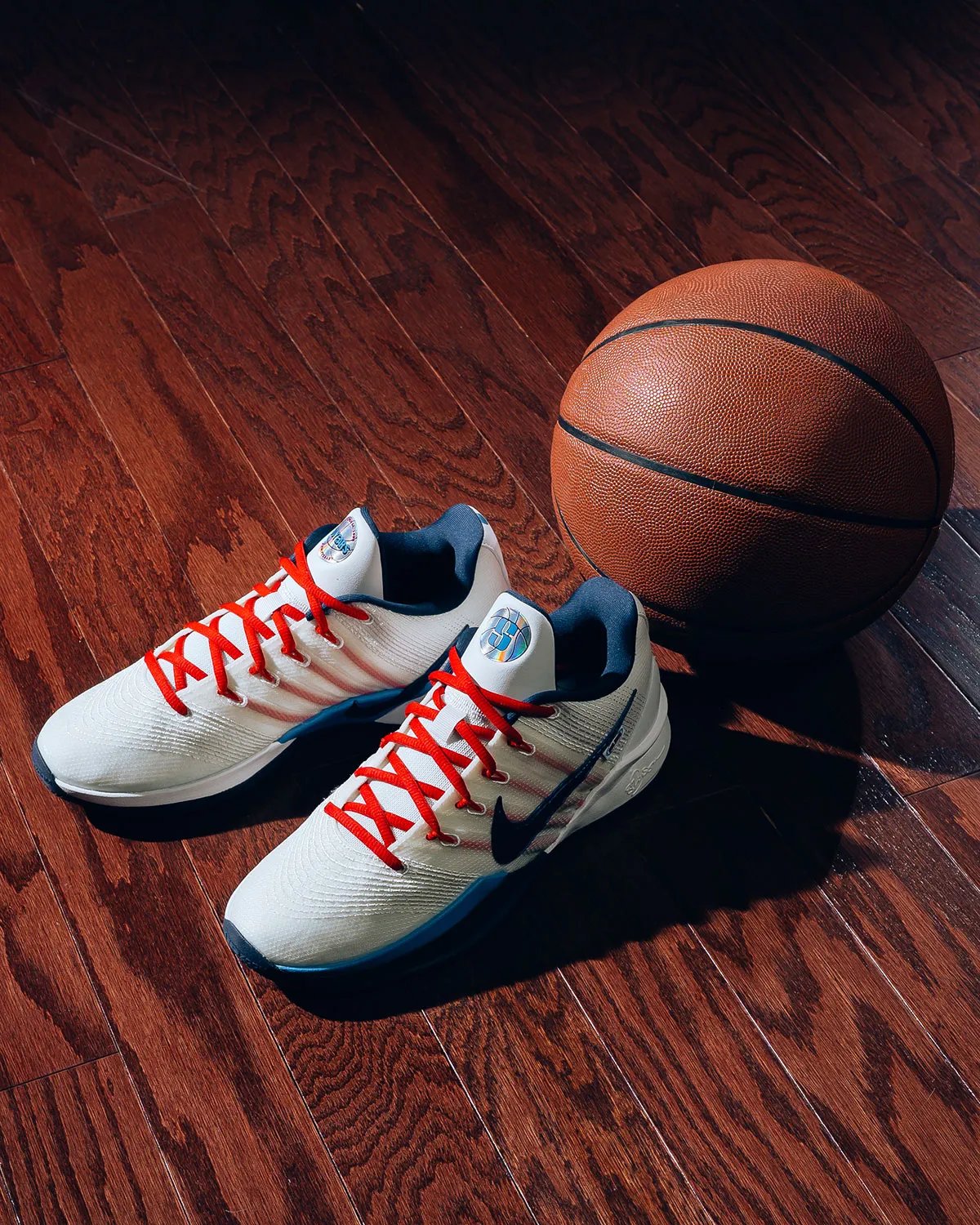 Nike Sabrina 3 basketball shoe in colorway worn by WNBA star Sabrina Ionescu - detail view 5