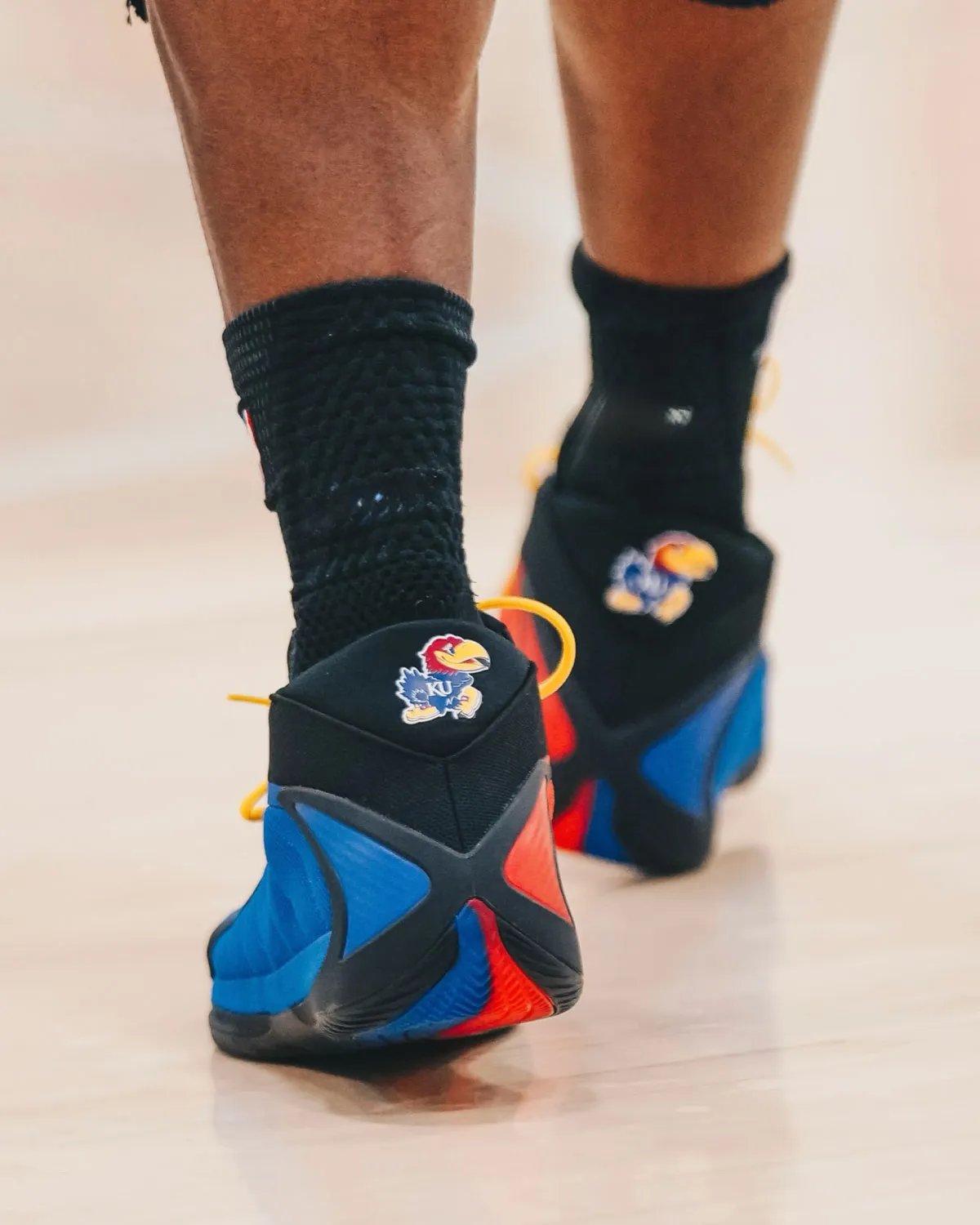 adidas Anthony Edwards 2 PE in split colorway design, player exclusive basketball shoe - detail view 3