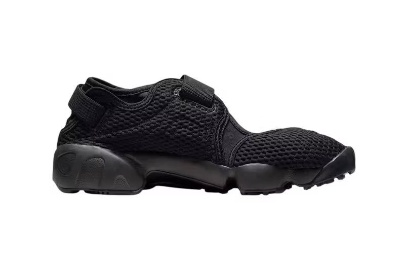 Nike Air Rift Mesh in Black/White/Black colorway, showing split-toe construction and mesh upper material - detail view 4