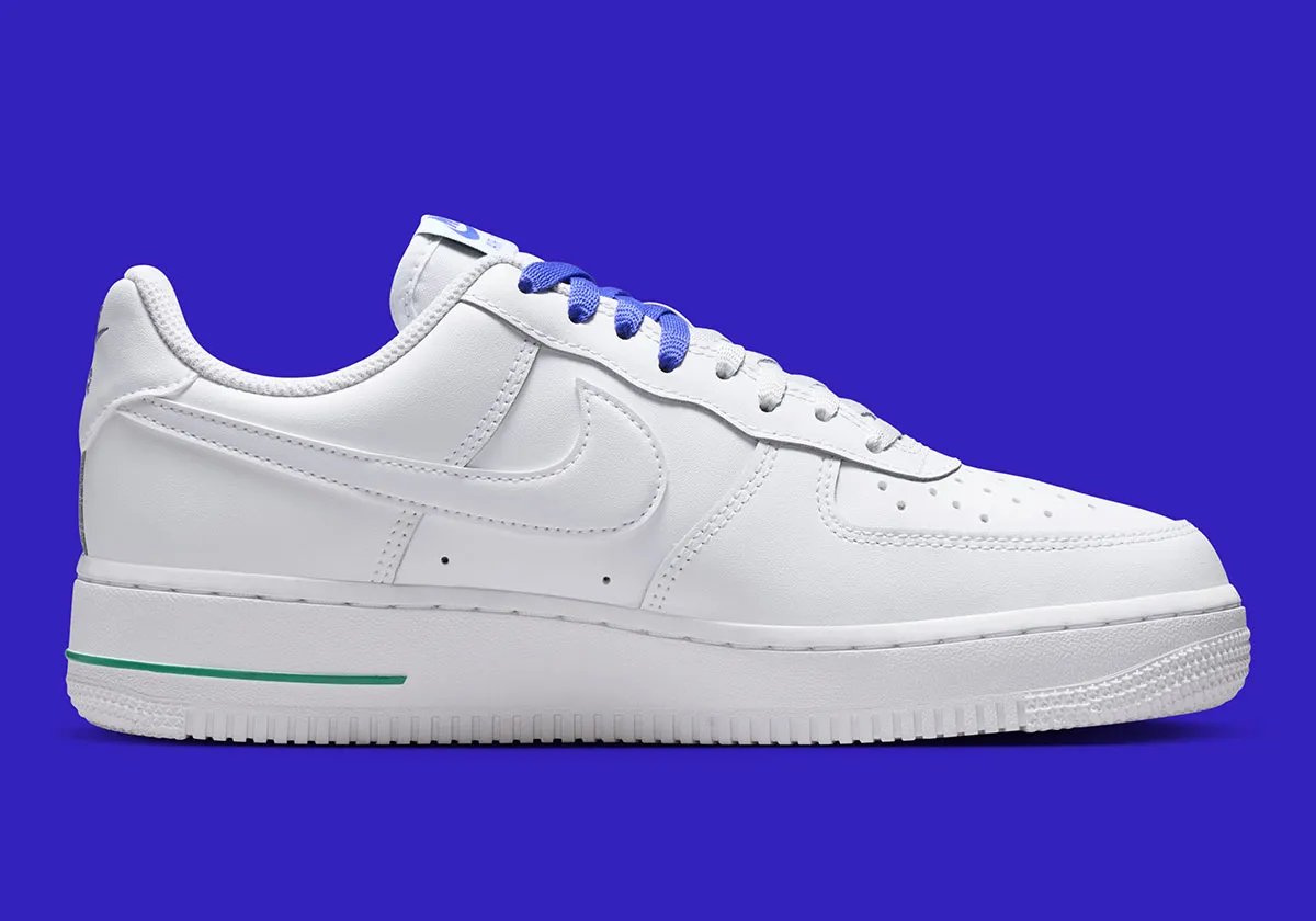 Nike Air Force 1 Low in Persian Violet with periwinkle canvas and sage green Air unit detailing - detail view 3