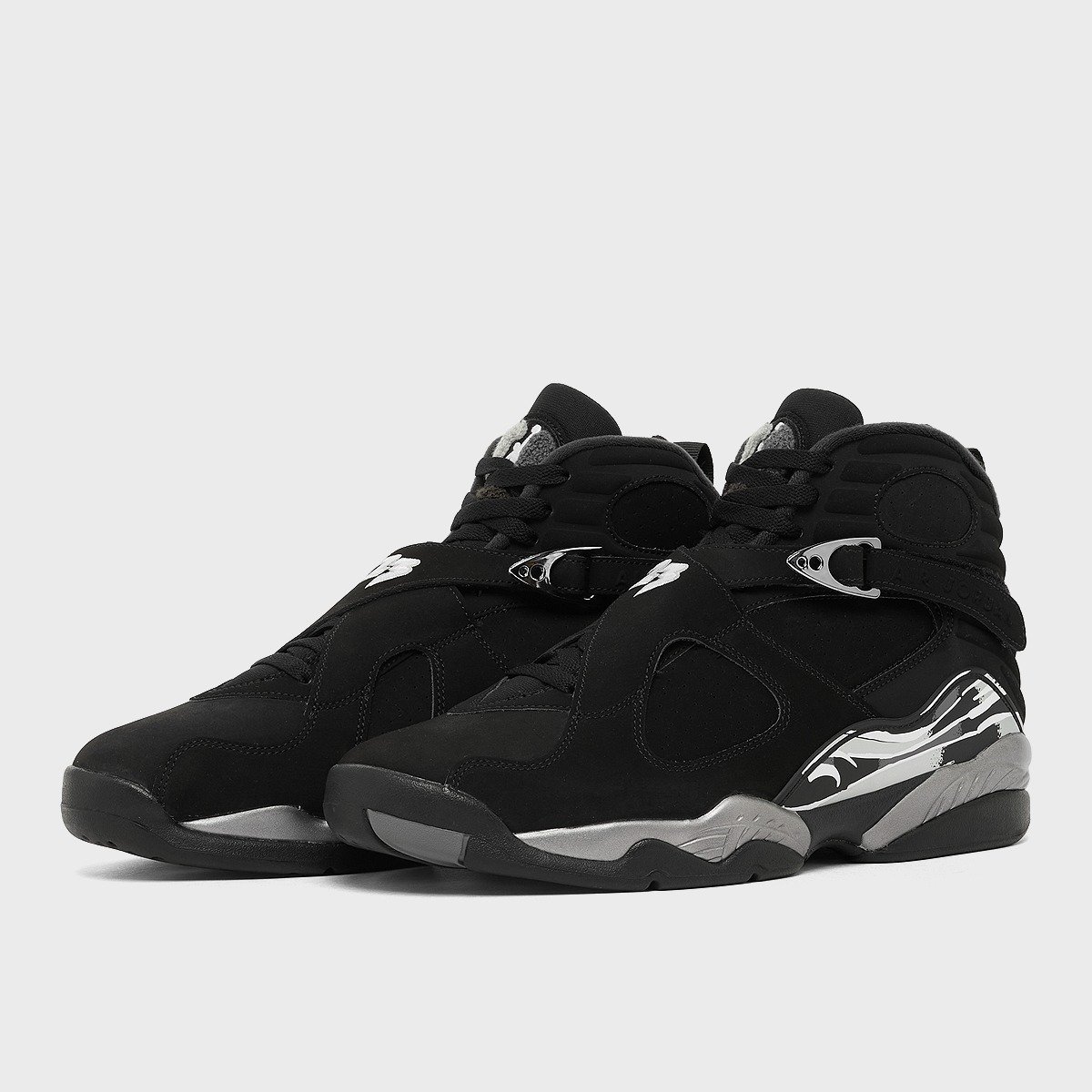Air Jordan 8 Chrome featuring metallic silver upper with contrasting base colorway, 2026 retro release - detail view 1