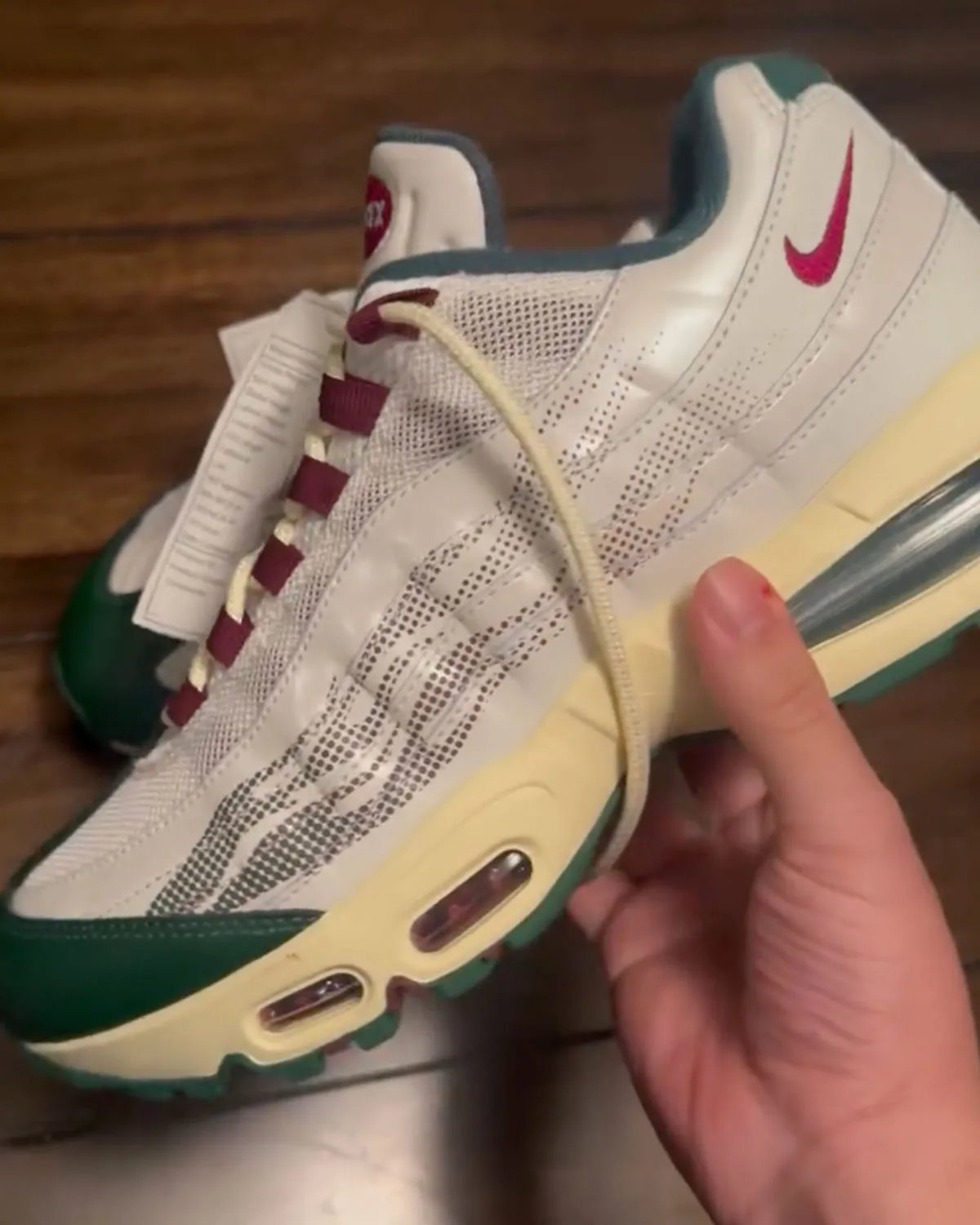 Nike Air Max 95 Mexico colorway summer 2026 release - detail view 2