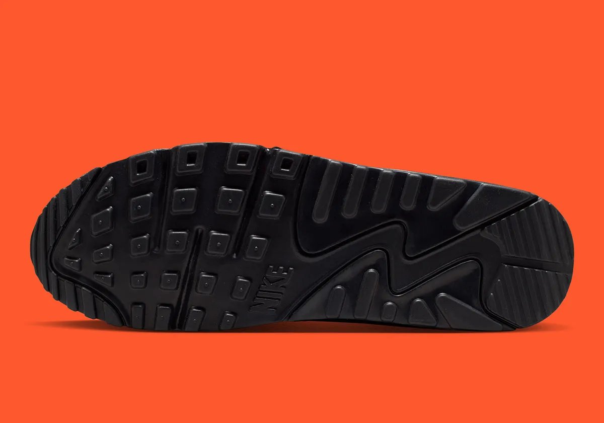 Nike Air Max 90 in greyscale with printed mudguard and Hyper Crimson accents - detail view 2