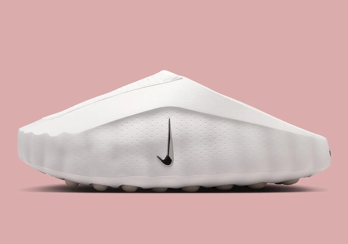 Nike Mind 001 recovery slide in Summit White with Metallic Silver Swoosh and light tan midsole, women's exclusive colorway - detail view 1