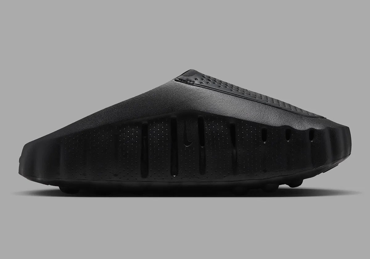 Nike Mind 001 slide in Black and Anthracite colorway, top and side view - detail view 2