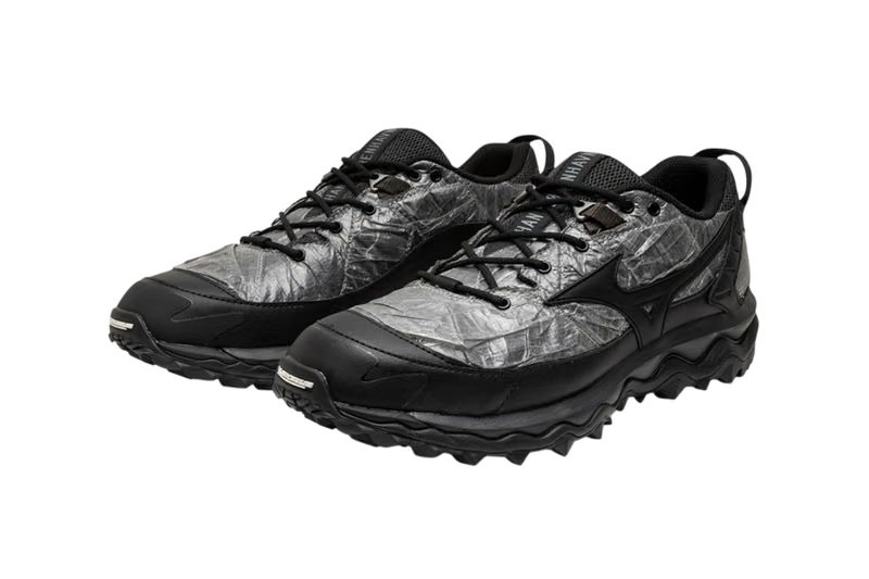 Han Kjøbenhavn x Mizuno WAVE MUJIN TL in Black with Dyneema Composite Fabric upper and Michelin rubber outsole - detail view 4