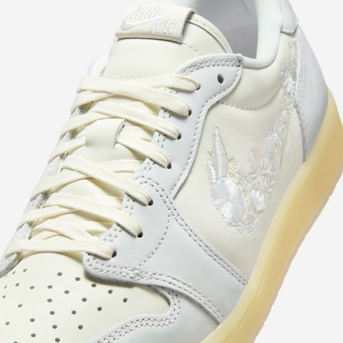 Air Jordan 1 Low OG Floral Swoosh with botanical-patterned Swoosh panel in colorway set to release March 2026 - detail view 5