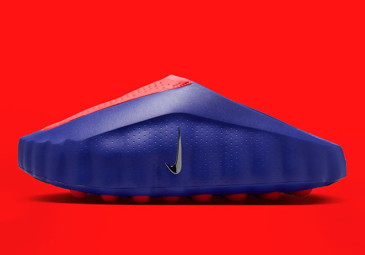 Nike Mind 001 Indigo Burst Hyper Punch colorway showcasing the neuroscience-backed design with circular nodes and vibrant blue and pink colorway - detail view 1