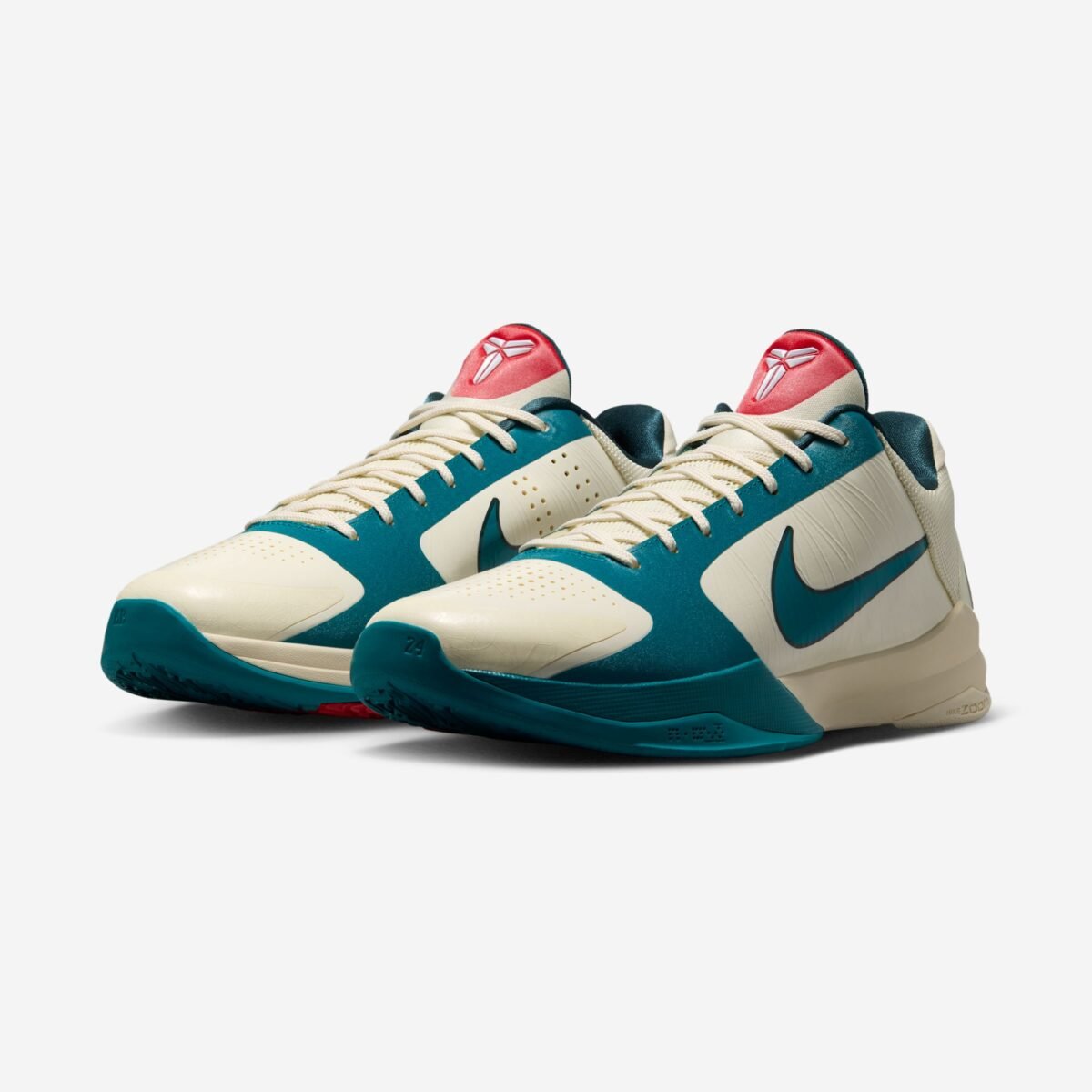 Caitlin Clark x Nike Kobe 5 Protro PE "Scrabble" player exclusive in Scrabble-themed colorway - detail view 1