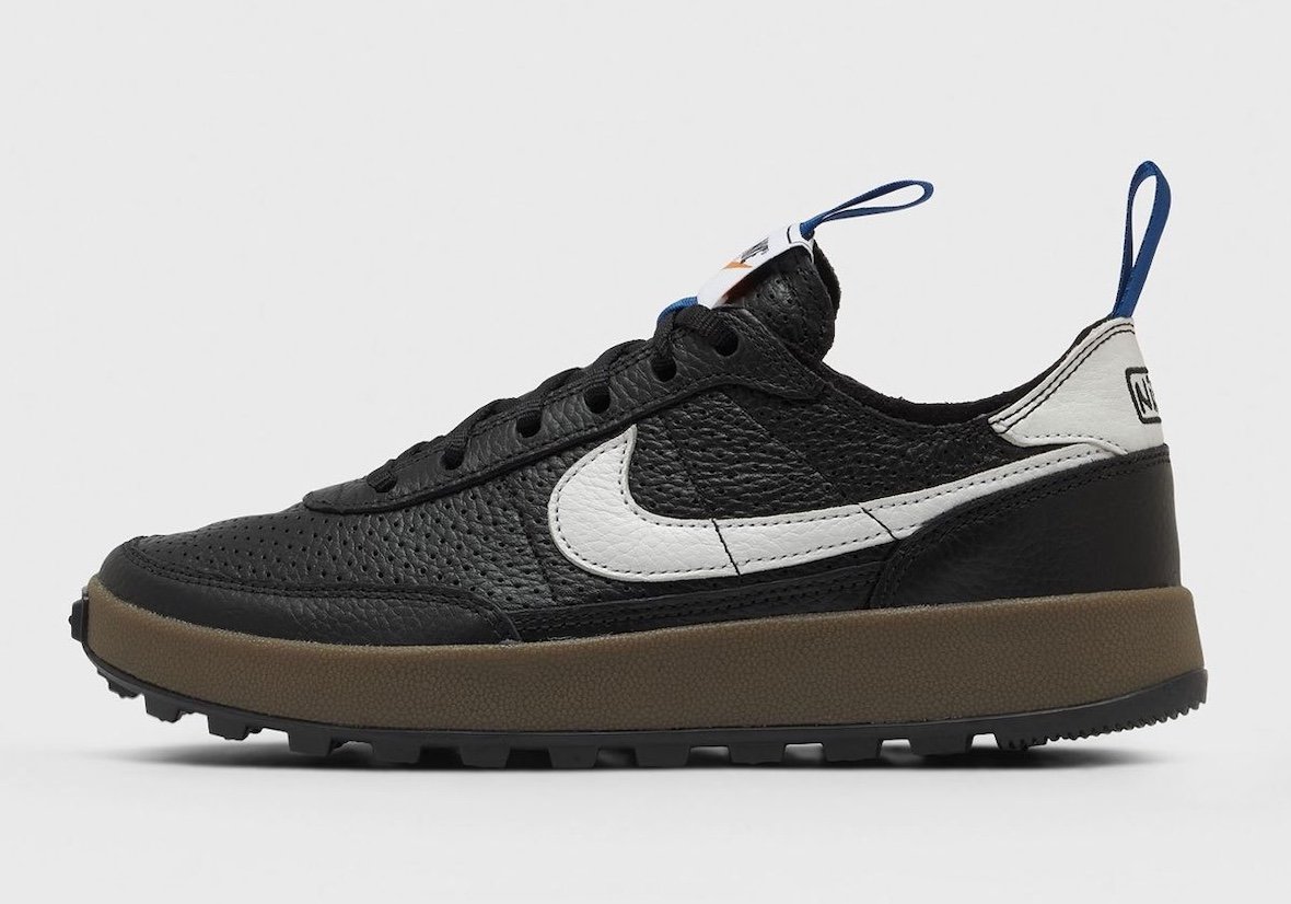 Tom Sachs x Nike General Purpose Shoe in Black with Team Royal blue pull tabs and white Swoosh details - detail view 3