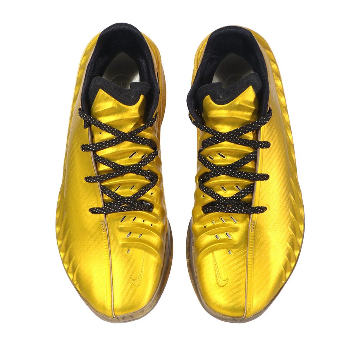 Nike GT Cut 4 in Jordan Poole's gold colorway with black trim and bronze translucent outsole - detail view 2