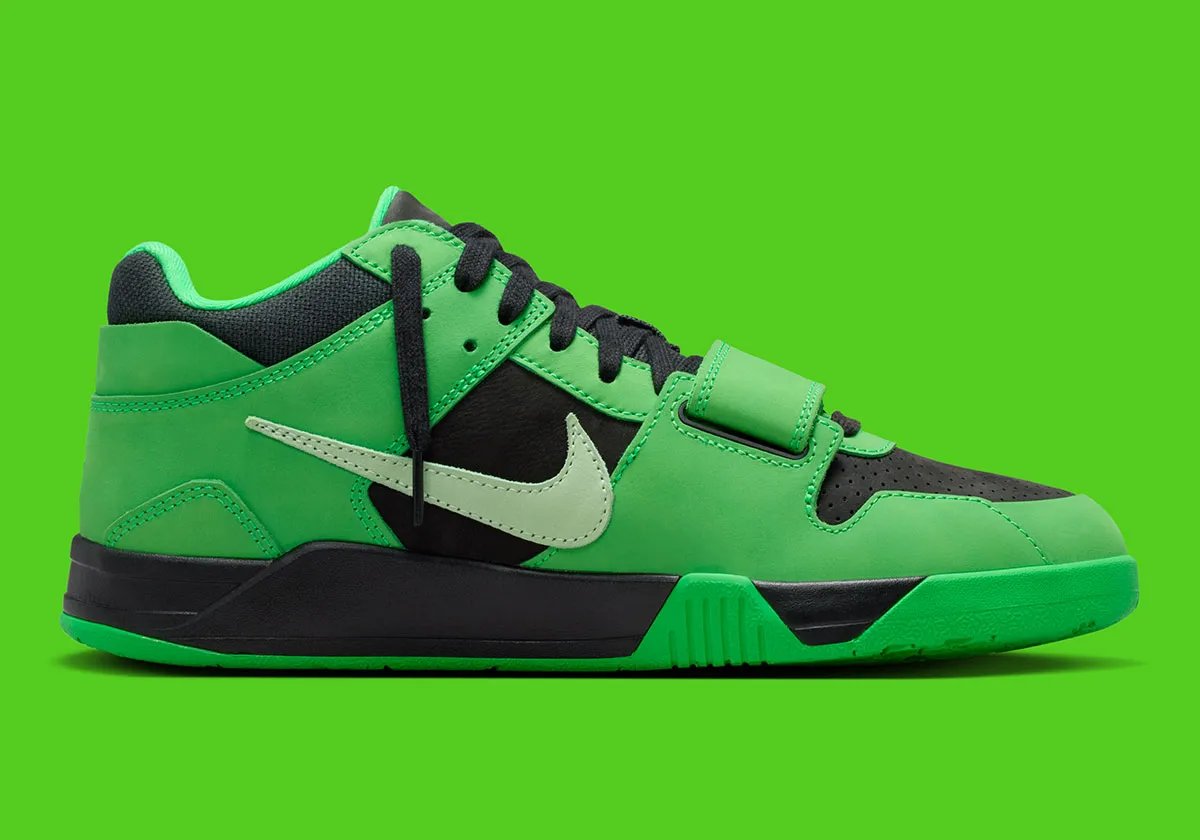 Travis Scott x Jordan Jumpman Jack 'Celtics' in Green Spark colorway, lateral three-quarter view showing full silhouette - detail view 3