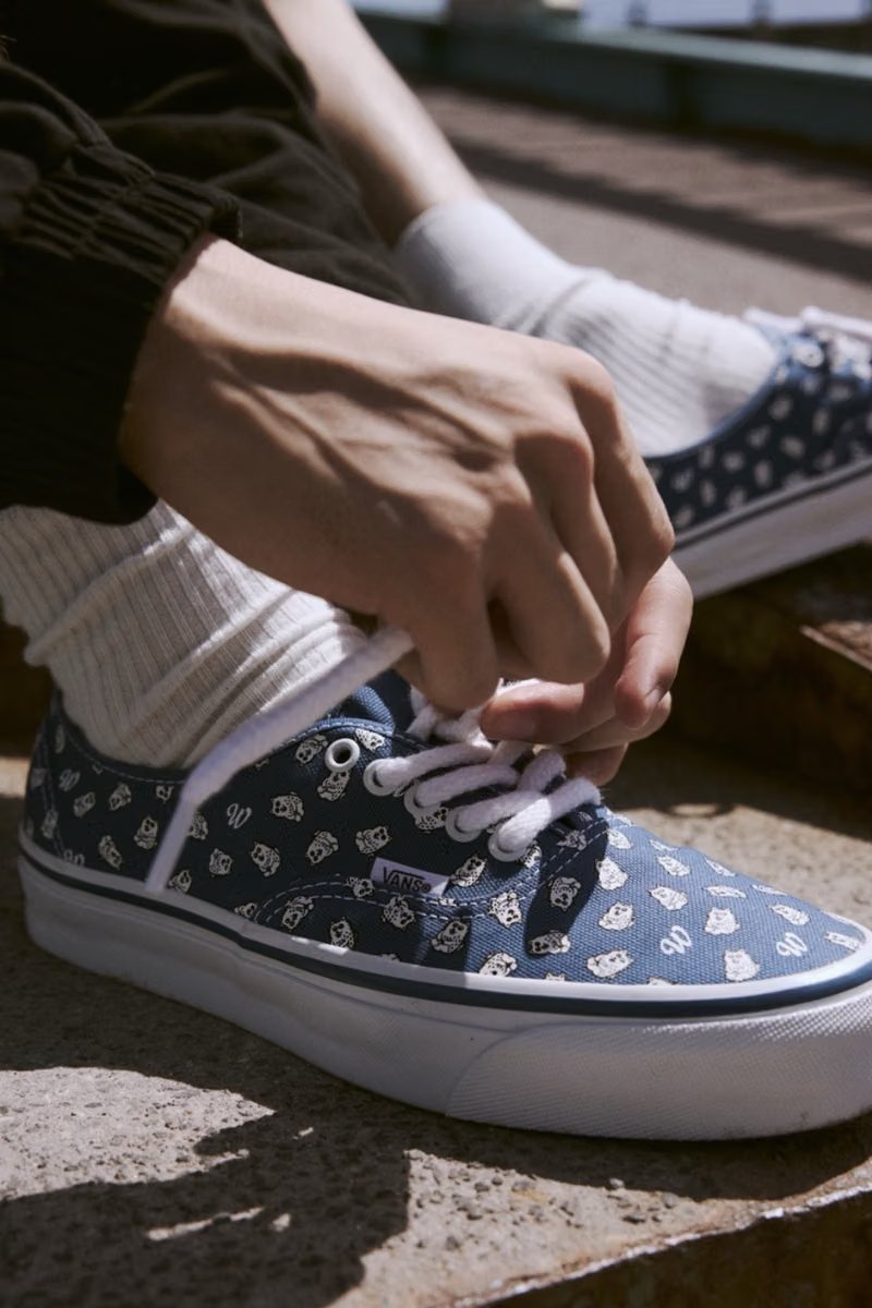 WORKSOUT x Vans Premium Authentic WORKGU SAN collaboration in white and navy blue with all-over cartoon graphics - detail view 2