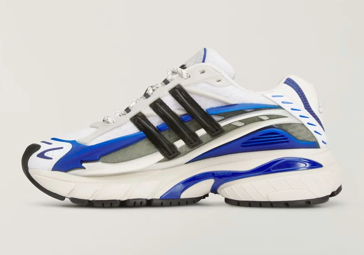 Pharrell x adidas Jellyfish silhouette in Royal and Triple Black colorways - detail view 2