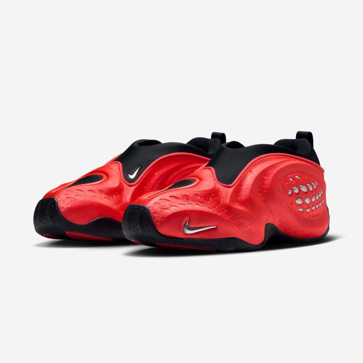 Nike First Sight Shadow WMNS in Light Crimson colorway with metallic silver and black accents - detail view 1