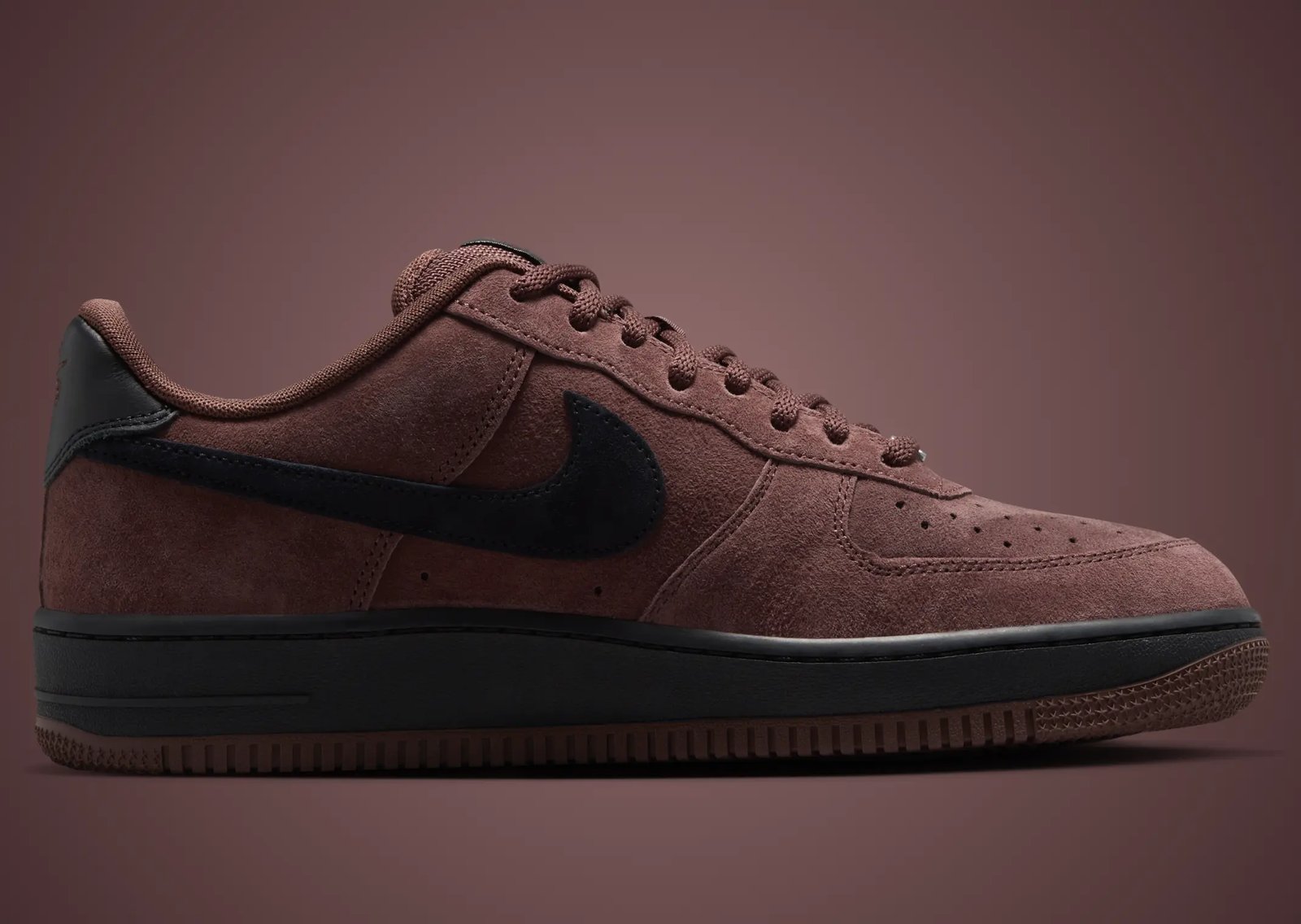 Nike SB Air Force 1 Low Light Chocolate brown suede with black Swoosh and heel tab detail - detail view 3