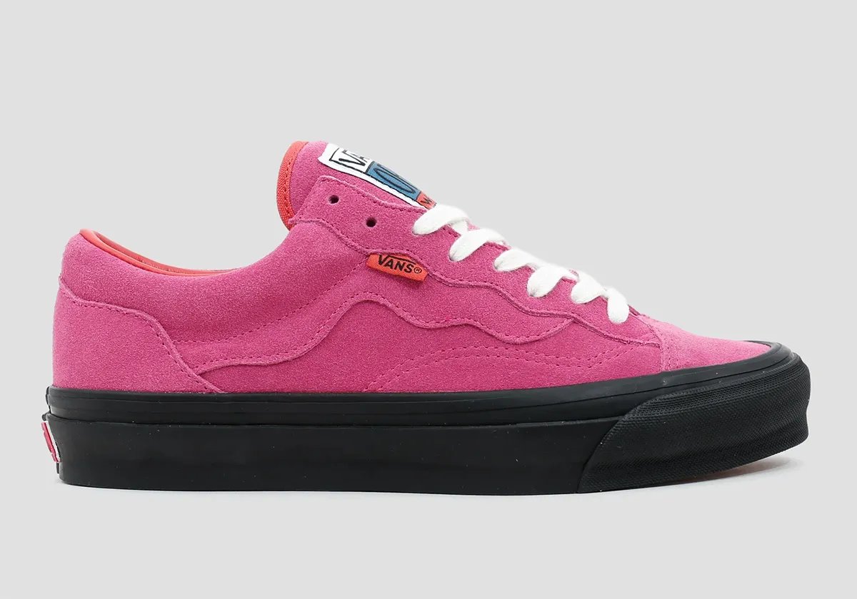 Parra x Vans Old Skool 36 exclusive collaboration sneaker in artist-designed colorway - detail view 1