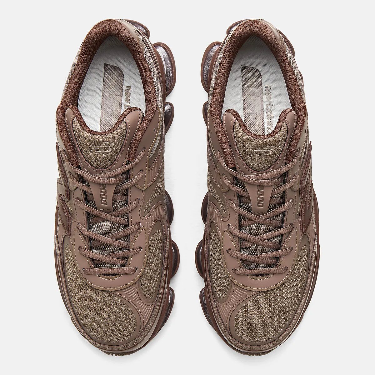 New Balance 2000L in Thunder Brown colorway, showcasing leather paneling and ABZORB cushioning - detail view 3