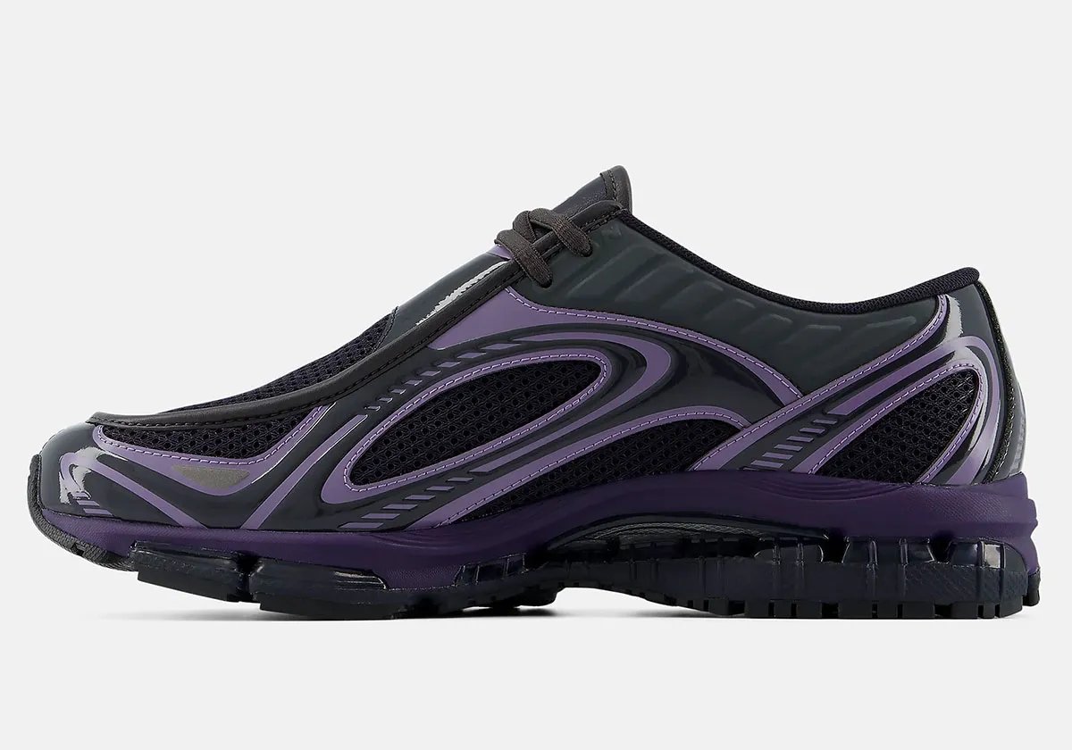 New Balance 1890A Dark Night moccasin in deep royal purple and black with glossy leather bridge detail - detail view 2
