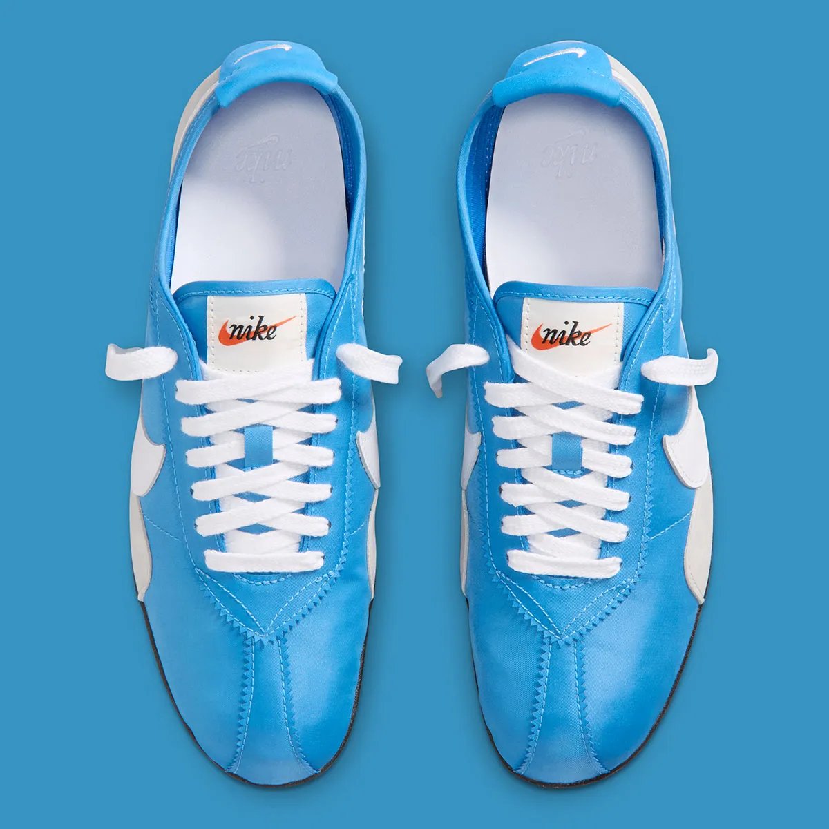 Nike Moon Shoe Italy Blue and Sail/Chlorophyll colorways, August 2026 release - detail view 3